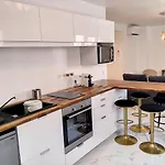 Apartment Le Serra Juan-les-Pins