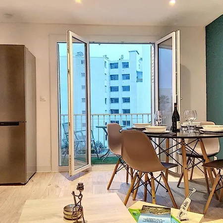 Appartement Le Serra Juan-les-Pins